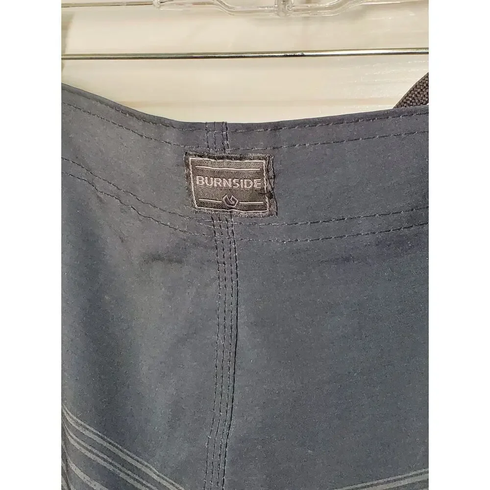 Burnside Men’s Board Shorts Gray Black Stripe Quick Dry Stretch Size 36 NWT